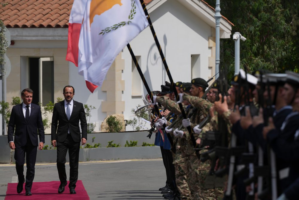 Macron na Cypre