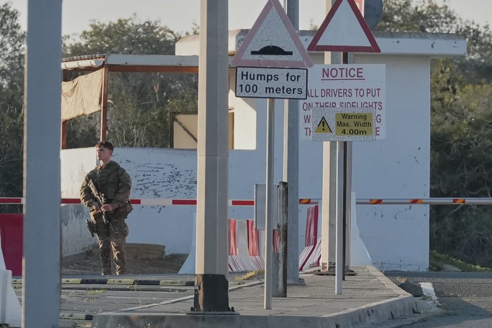 Vojenskú základňu na Cypre zasiahol dron