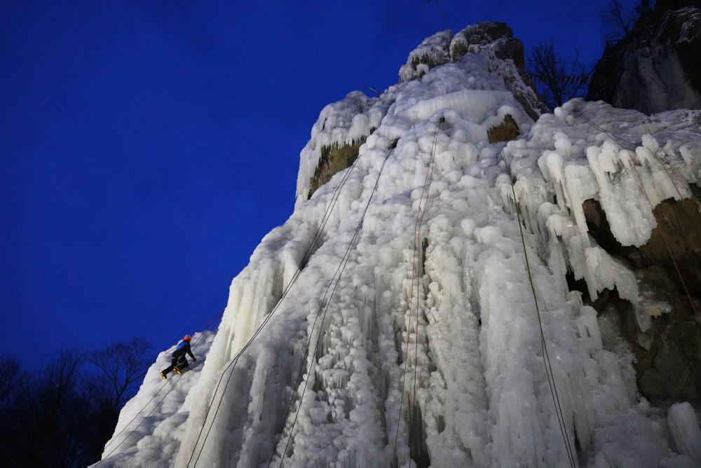 Ľadová stena v českej obci Vír 