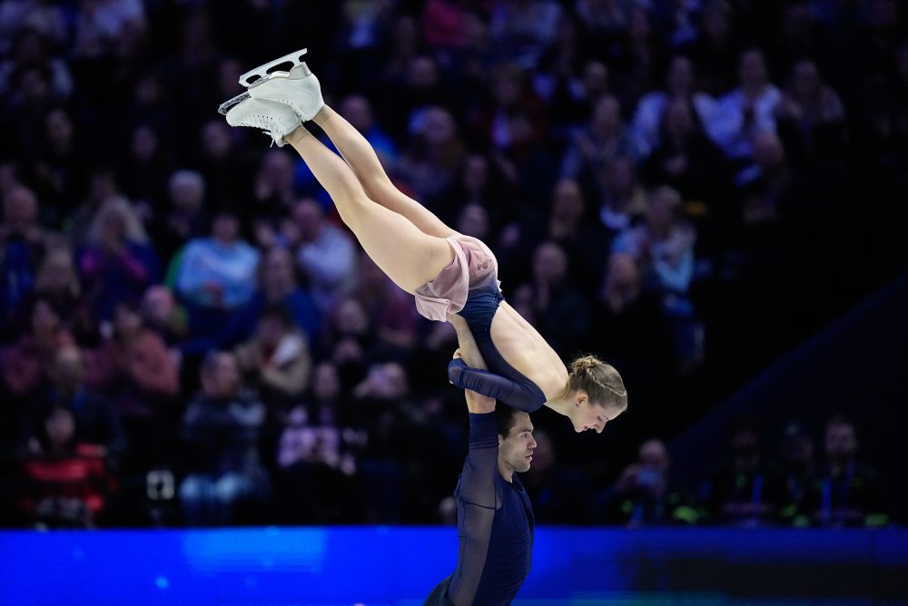 Voľné jazdy športových dvojíc  