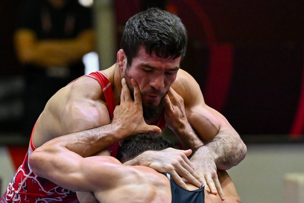 Slovenský zápasník Tajmuraz Salkazanov zabojuje o zlato, v semifinále zdolal Kuramagomedova