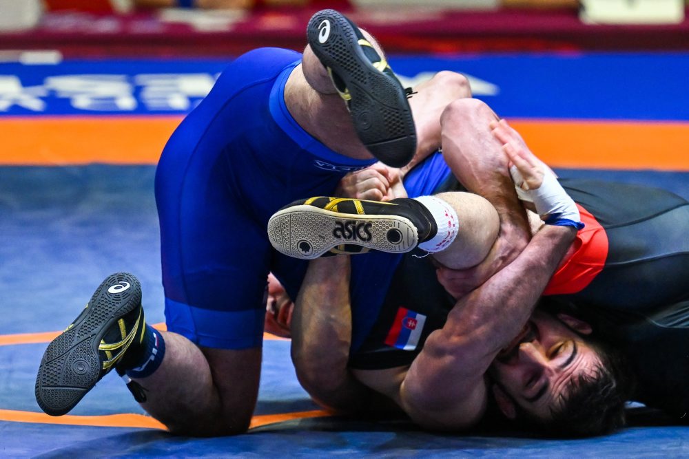 Slovenský zápasník Batyrbek Cakulov získal striebro, vo finále nestačil na Sadulajeva