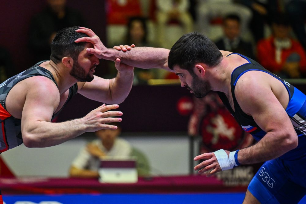 Slovenský zápasník Batyrbek Cakulov získal striebro, vo finále nestačil na Sadulajeva