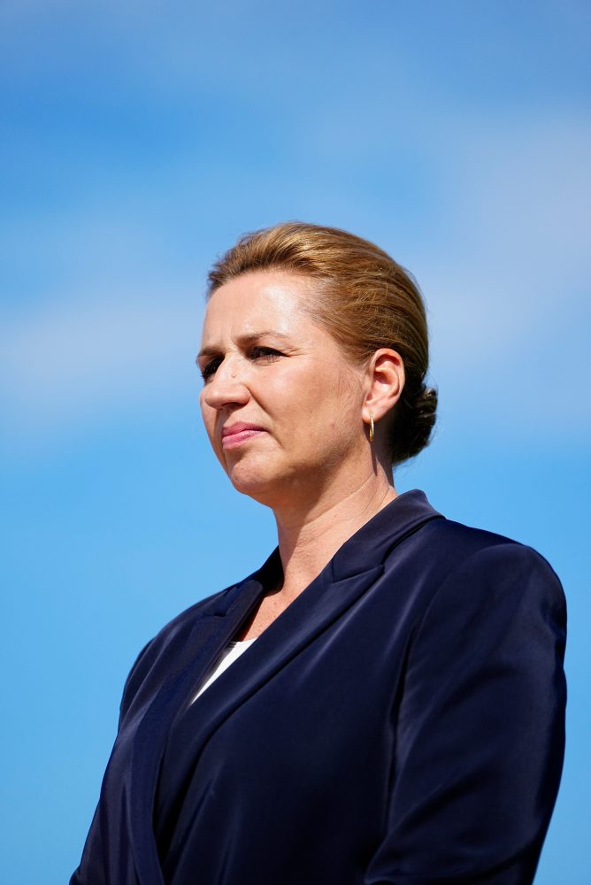 Nová dánska vláda sľubuje riešiť rastúce životné náklady aj Grónsko