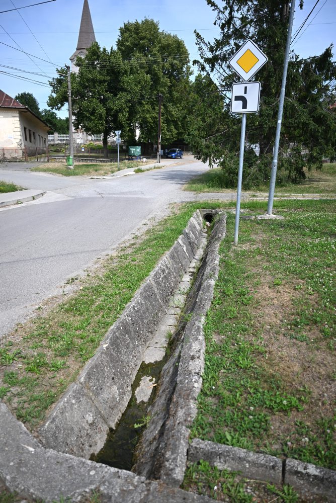 Obce pri Košiciach trpia nedostatkom vody, zásobujú ich cisternami