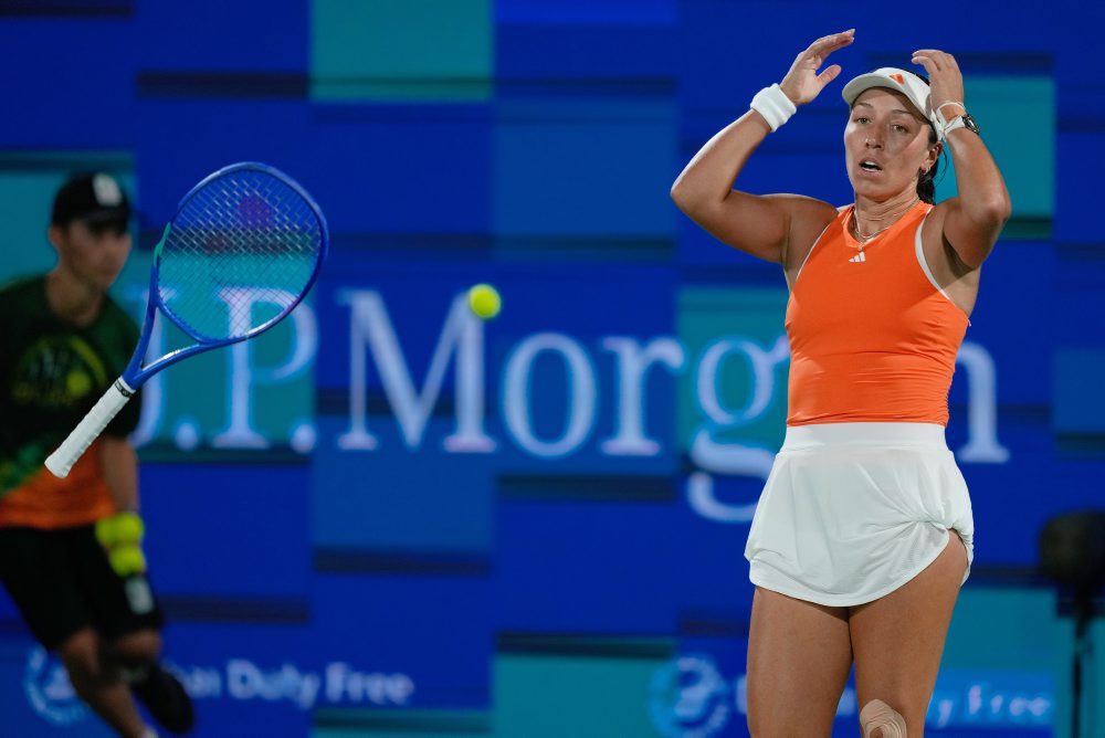 Amanda Anisimovová - Jessica Pegulová  