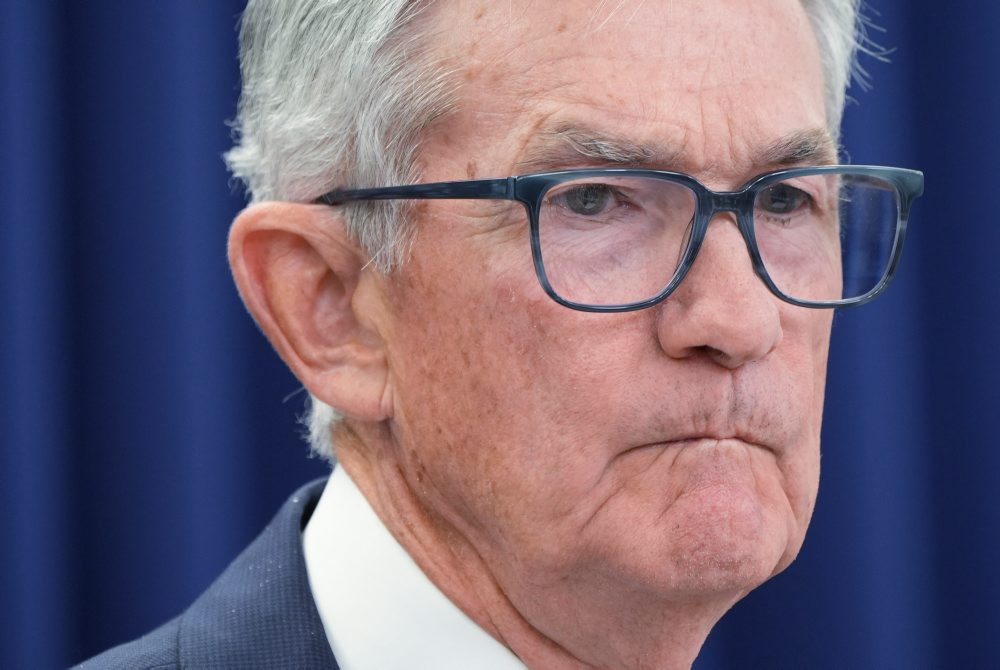 Fed ponechal kľúčový úrok v pásme 3,5 % až 3,75 % 