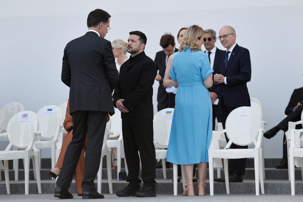 Oslavy francúzskeho štátneho sviatku, Dňa dobytia Bastily v Paríži 