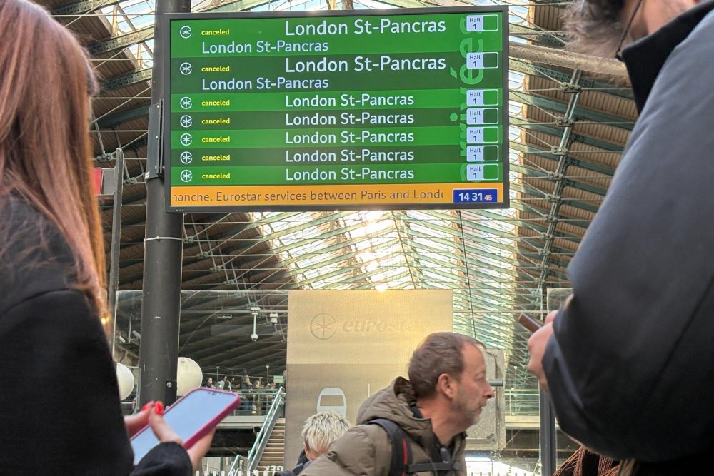 Eurostar prerušil premávku vlakov medzi Európou a Britániou
