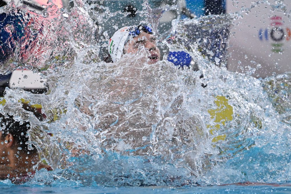 Maďar Hubert Kós získal zlato aj na 200 m v polohových pretekoch 