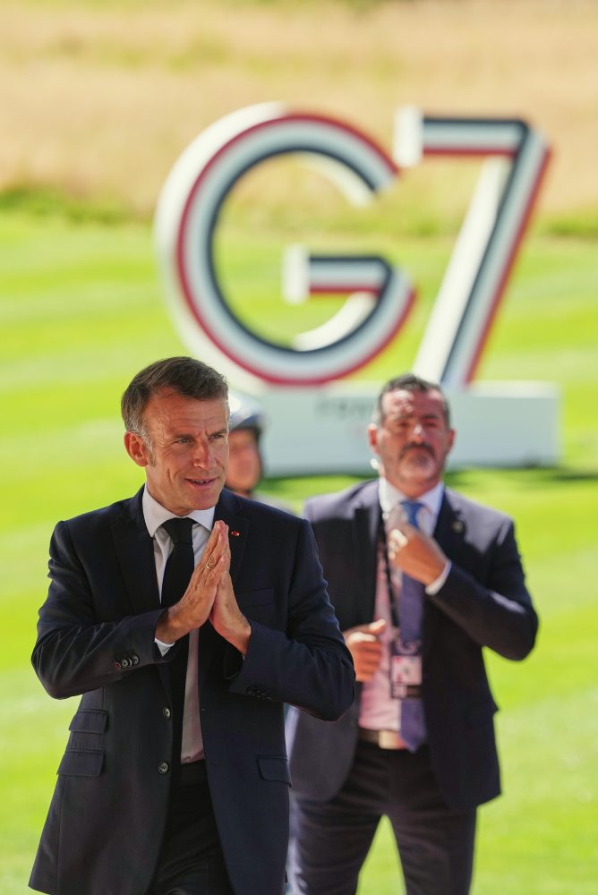Začiatok vrcholnej schôdzky hláv štátov a vlád skupiny G7