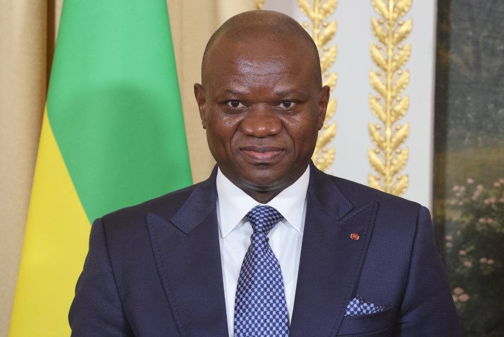 Gabonský prezident Brice Oligui Nguema vo Francúzsku