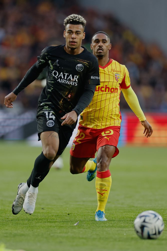 Racing Lens - Paríž Saint-Germain