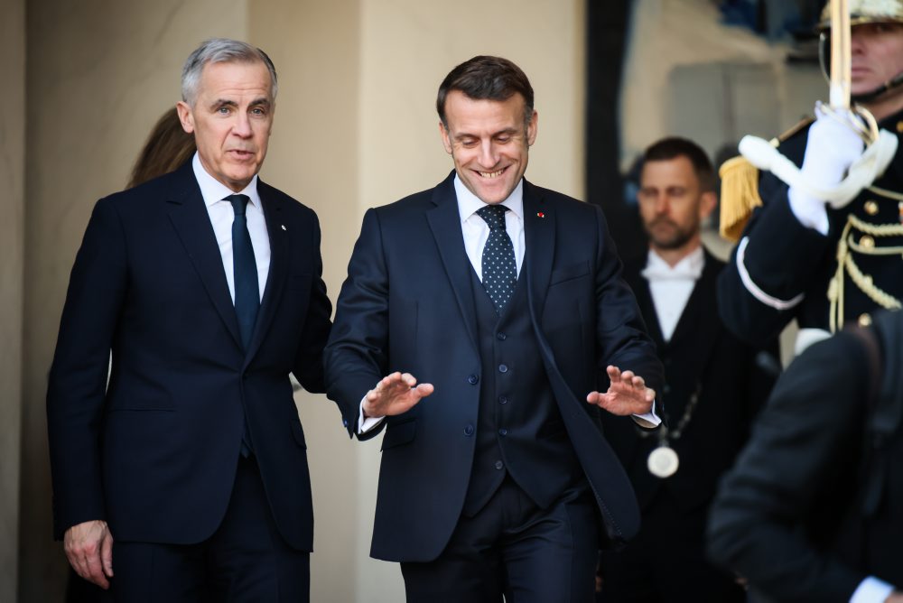 V Paríži sa v utorok stretnú lídri koalície ochotných, príde aj kanadský premiér Carneya 