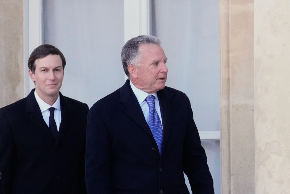 V Paríži sa v utorok stretli lídri koalície ochotných, prišiel aj Witkoff s Kushnerom
