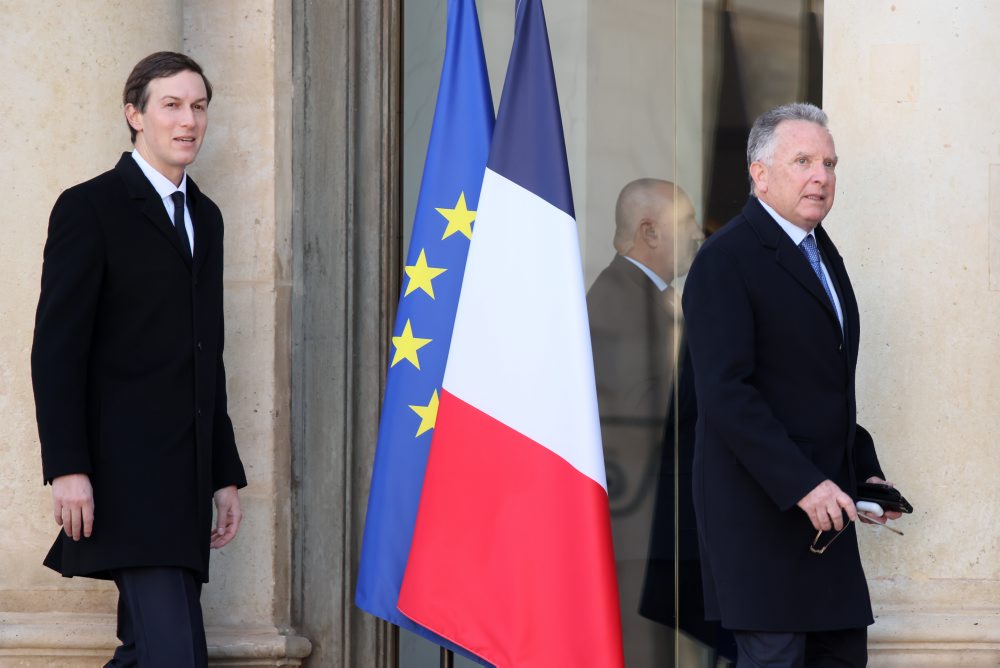 V Paríži sa v utorok stretli lídri koalície ochotných, prišiel aj Witkoff s Kushnerom