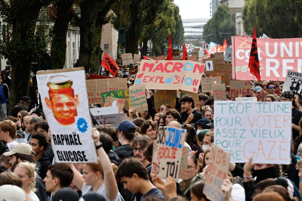 Protesty študentov vo Francúzsku pokračujú