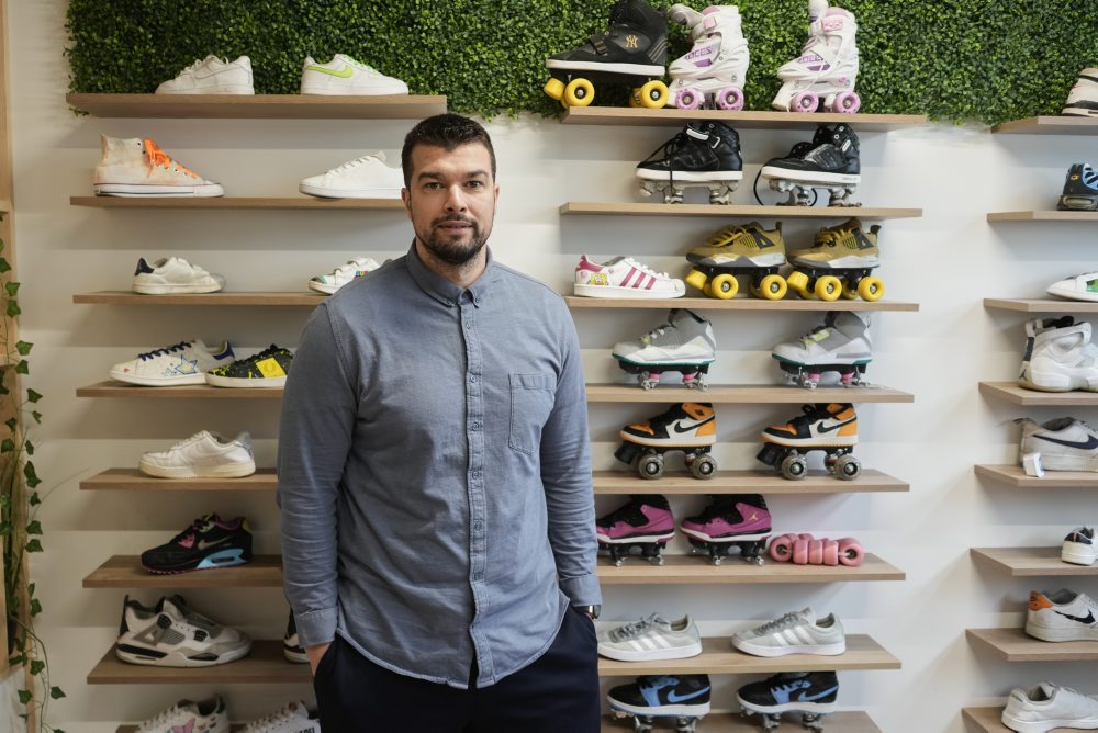 Predajňa s recyklovanou obuvou 