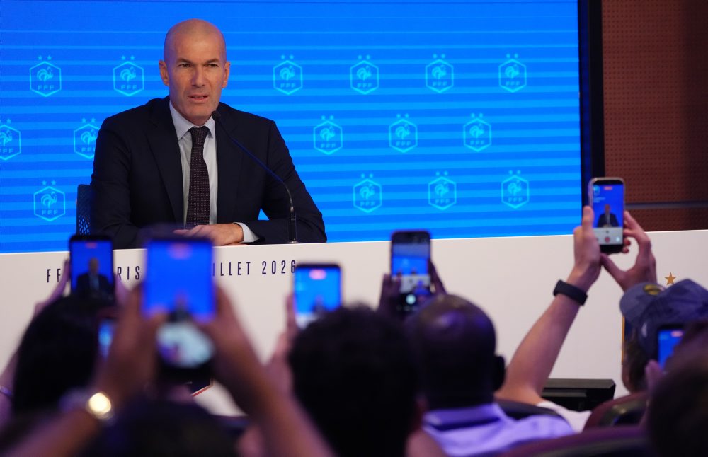 Zidane povedie reprezentáciu Francúzska, nahradil Deschampsa