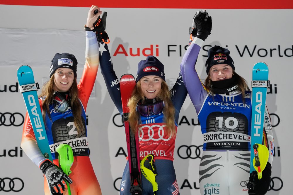 Američanka Mikaela Shiffrinová Shiffrinová zvíťazila v slalome vo francúzskom Courcheveli