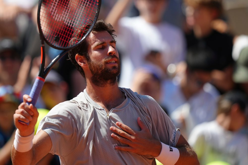 Rus Karen Chačanov postúpil do 3. kola dvojhry na grandslame Roland Garros 