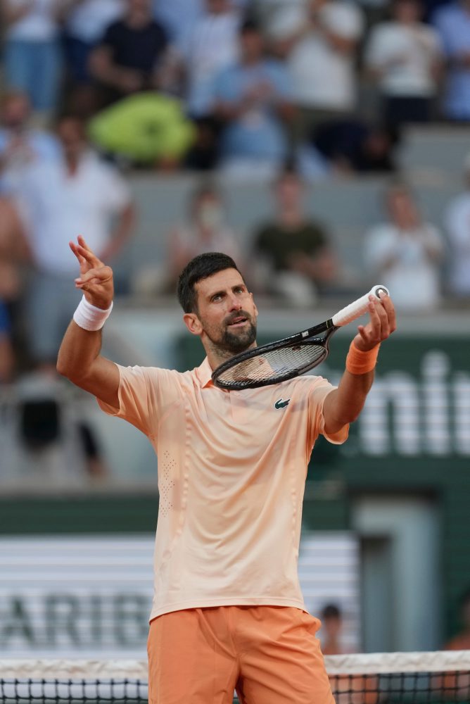 Srb Novak Djokovič si zahrá v 3. kole dvojhry na grandslame Roland Garros 