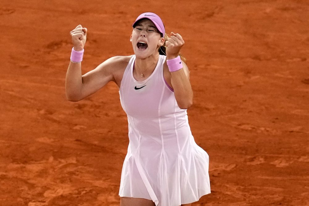 Marta Kosťuková - Mirra Andrejevová