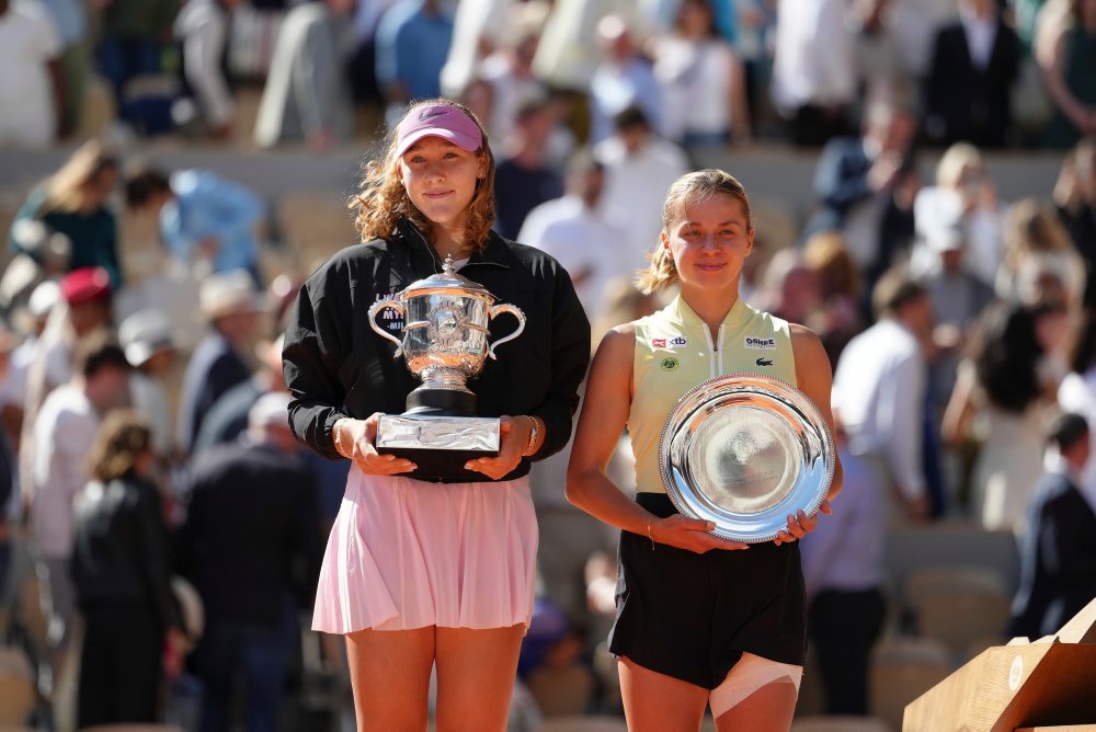 Maja Chwalinská (Poľ.) - Mirra Andrejevová (Rus.-8)