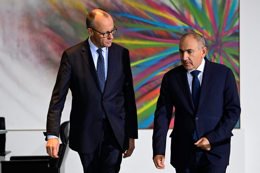 Arménsky premiér Nikol Pašinjan pricestoval na návštevu Nemecka