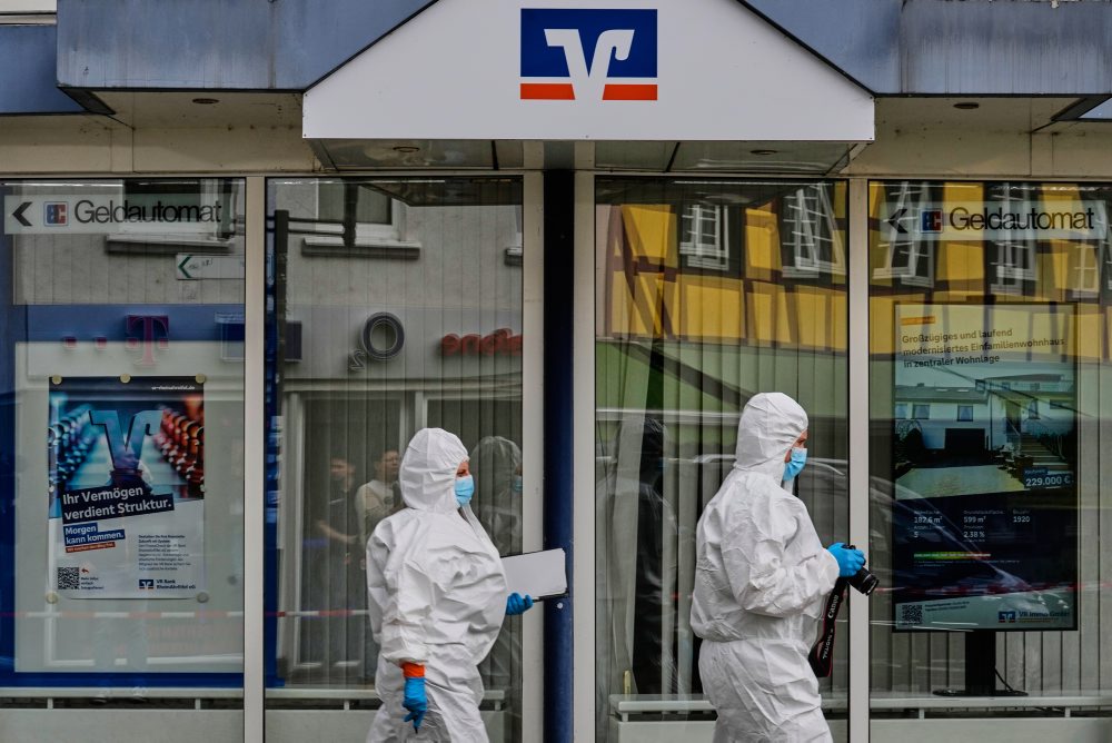 V banke v Sinzigu prebieha od rána rukojemnícka dráma