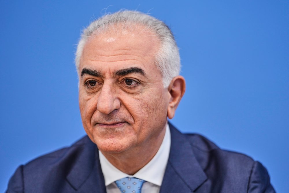 Rezá Pahlaví pricestoval na návštevu Nemecka