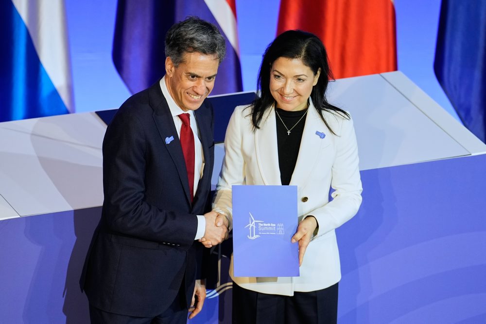 V Hamburgu sa koná tretí medzinárodný summit predstaviteľov krajín regiónu Severného mora