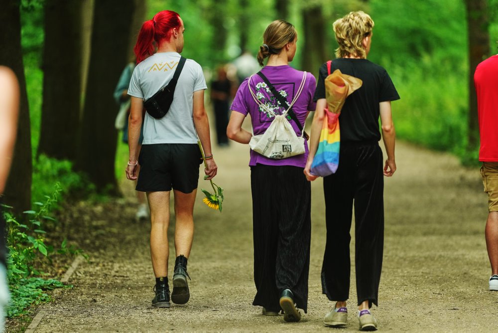 V Nemecku vrazilo auto v blízkosti pochodu LGBTQ+ do ľudí