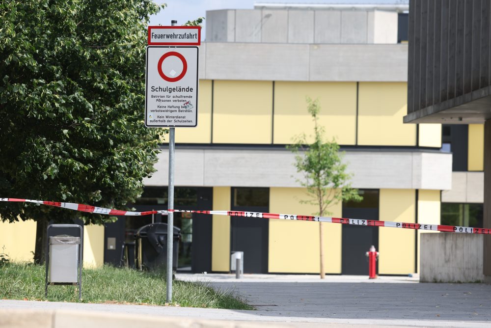 V Bavorsku útočil 16-ročný chlapec; ťažko zranené sú dve dievčatá