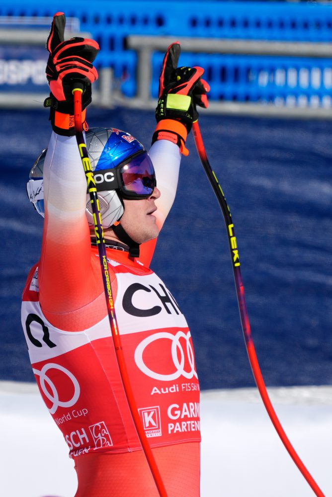 Švajčiar Marco Odermatt zvíťazil v zjazde v nemeckom Garmisch-Partenkirchene