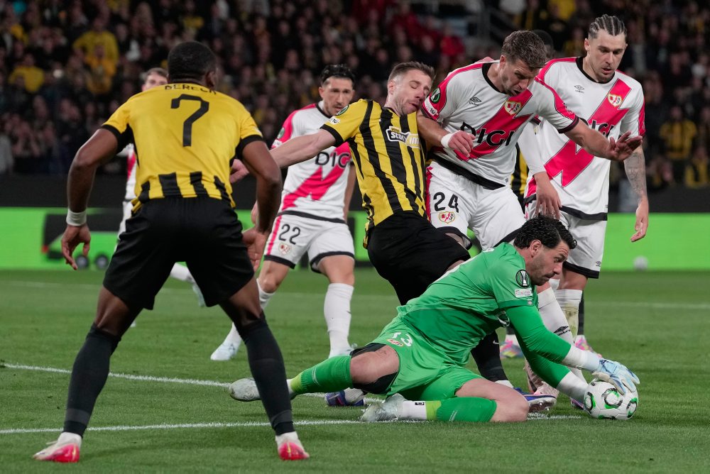 AEK Atény - Rayo Vallecano