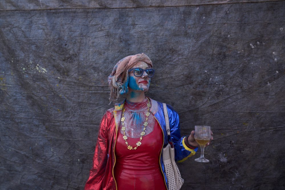 Každoročná vojna s múkou v gréckom Galaxidi