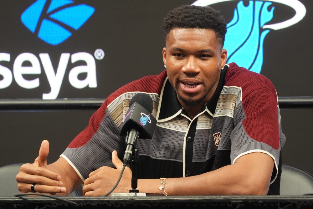 Miami predstavilo novú posilu Giannisa Antetokounmpa