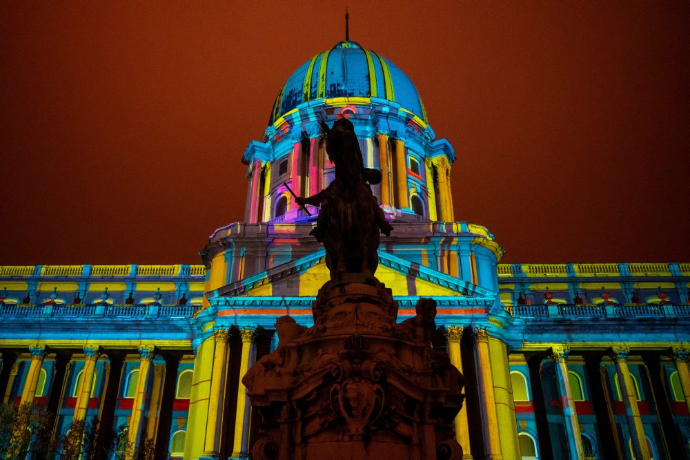 Vianočná výzdoba v Budapešti