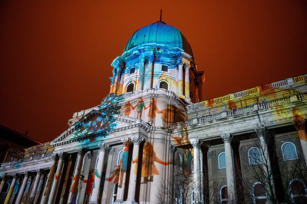 Vianočná výzdoba v Budapešti