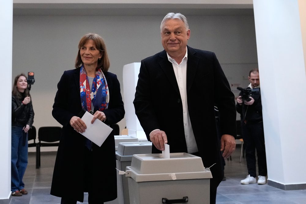 V Maďarsku sa začali 10. parlamentné voľby