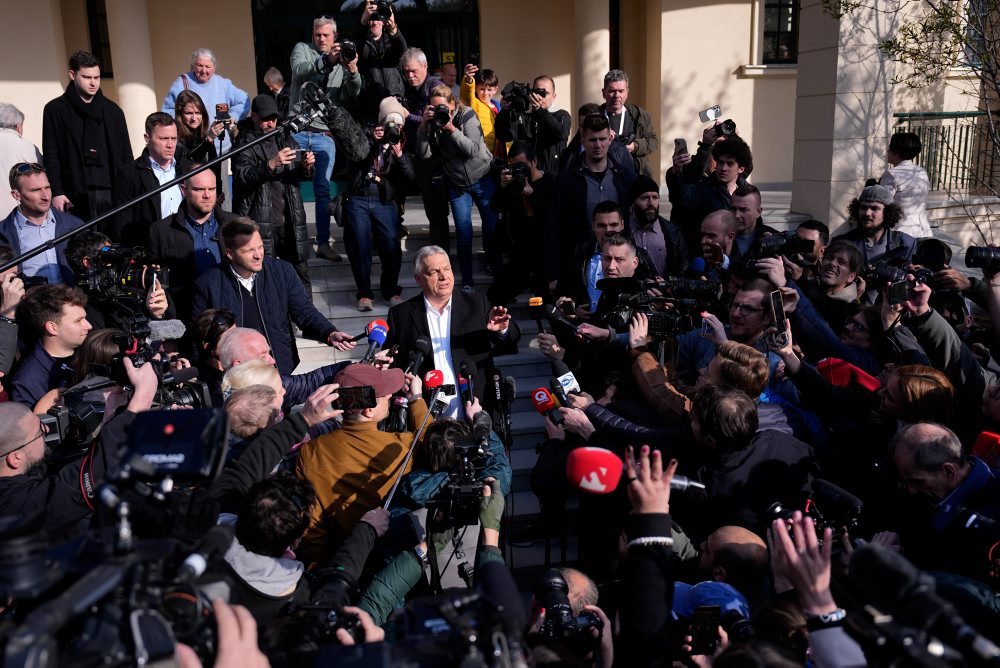 V Maďarsku sa začali 10. parlamentné voľby