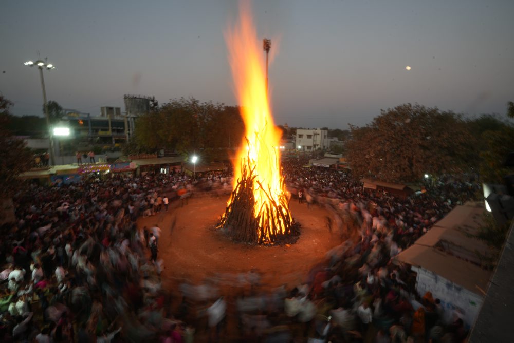 Oslavy festivalu Holí v Indii 