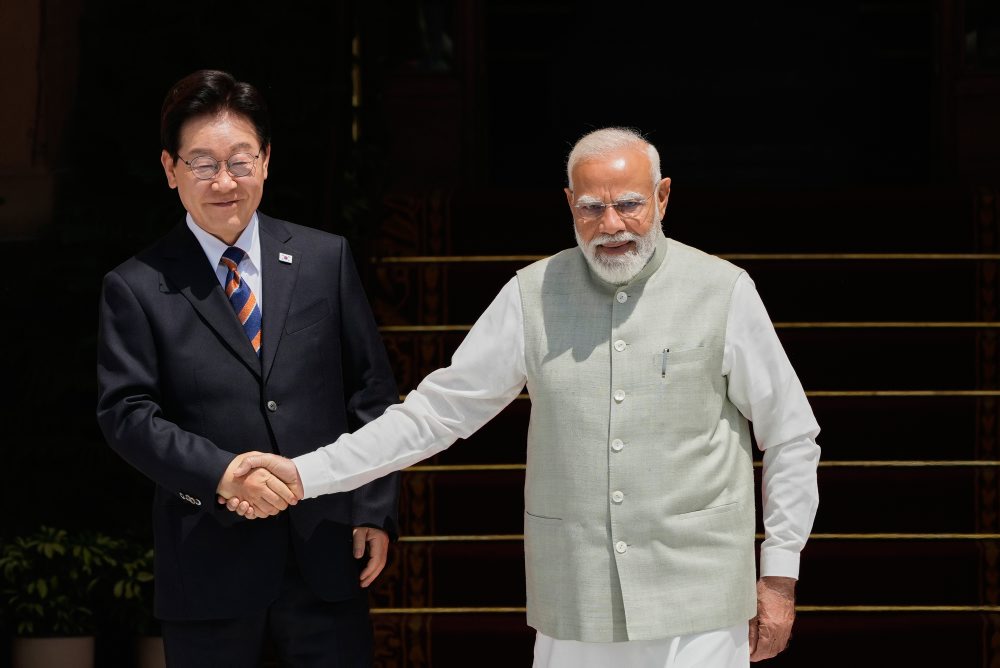 Juhokórejský prezident I Če-mjong dnes pricestoval na návštevu Indie