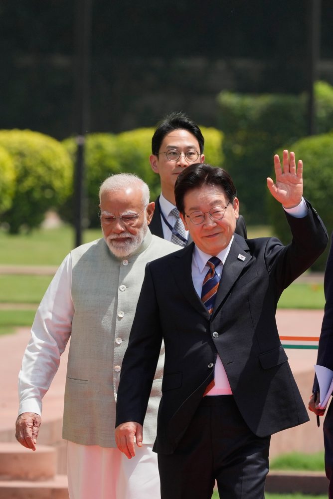 Juhokórejský prezident I Če-mjong dnes pricestoval na návštevu Indie