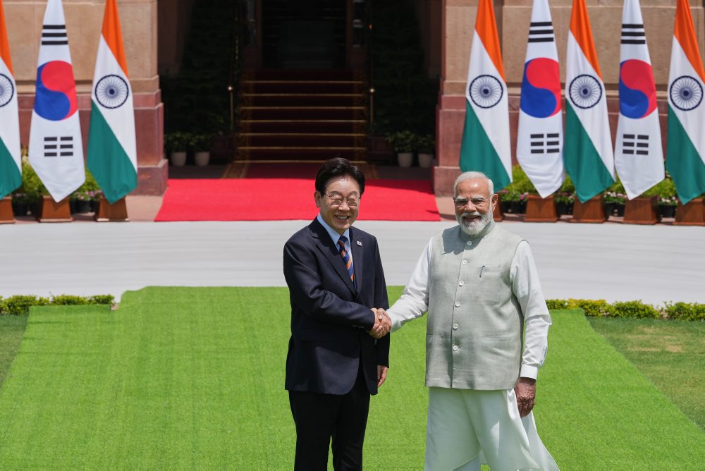 Juhokórejský prezident I Če-mjong dnes pricestoval na návštevu Indie