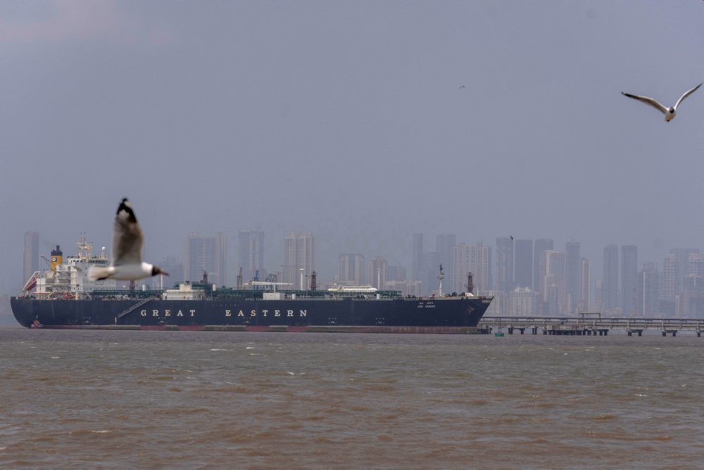 Americké námorníctvo začne blokádu Hormuzského prielivu, uviedol Trump