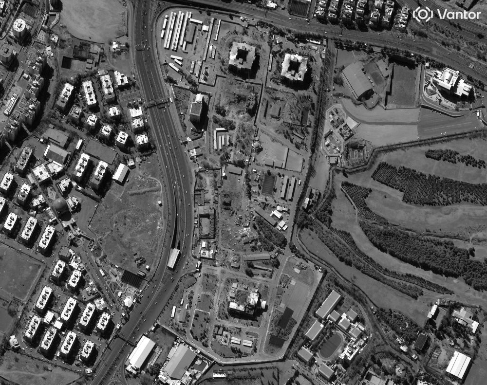 Sídlo Iránskych revolučných gárd v Teheráne po leteckých útokoch