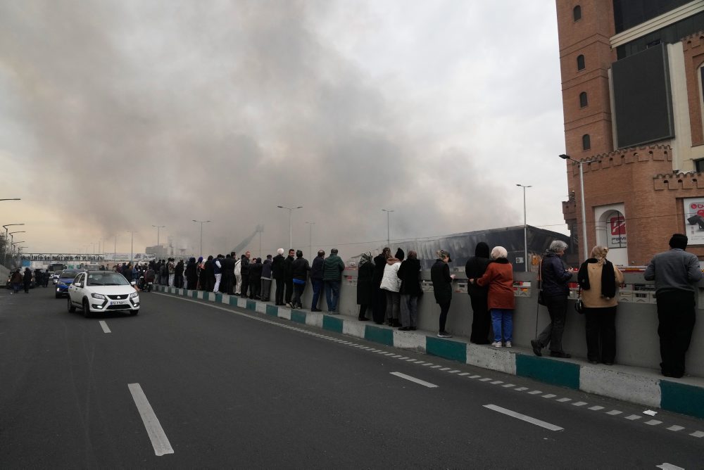 Bazár v Teheráne zachvátili plamene