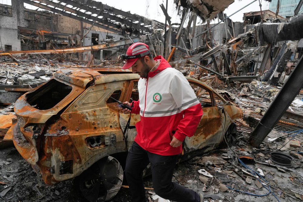 Izrael spustil ďalšiu vlnu útokov na Teherán, v meste bolo počuť mohutné výbuchy